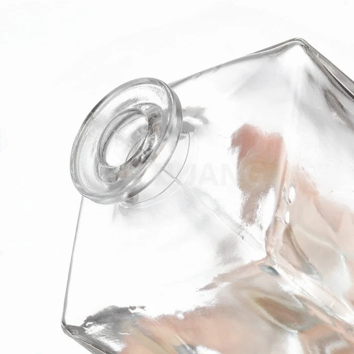 500ml Clear Glass Whiskey Bottle suppliers