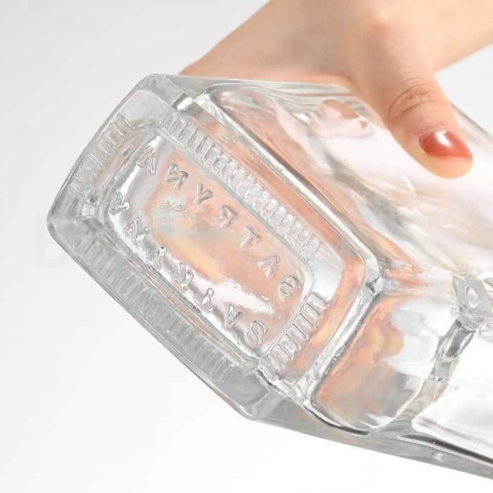 Crystal Spirit Glass Bottle 700ml high quality