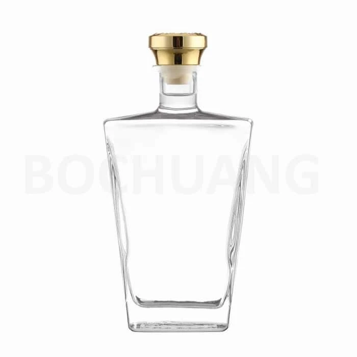 Crystal Spirit Glass Bottle 700ml suppliers